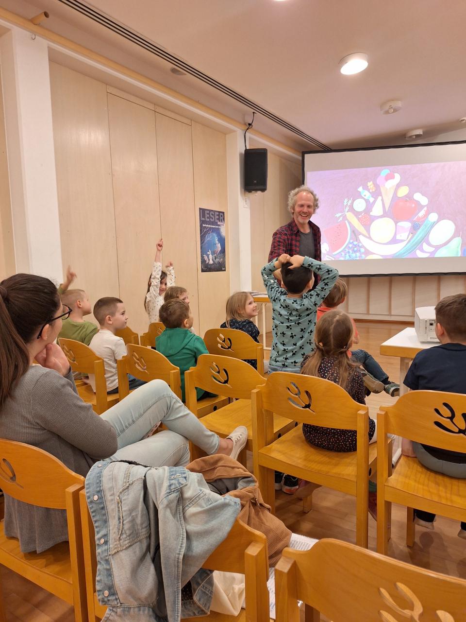 Workshop von Michael Roher in Mistelbach (c) Beatrice Hrusa/Stadtbibliothek Mistelbach